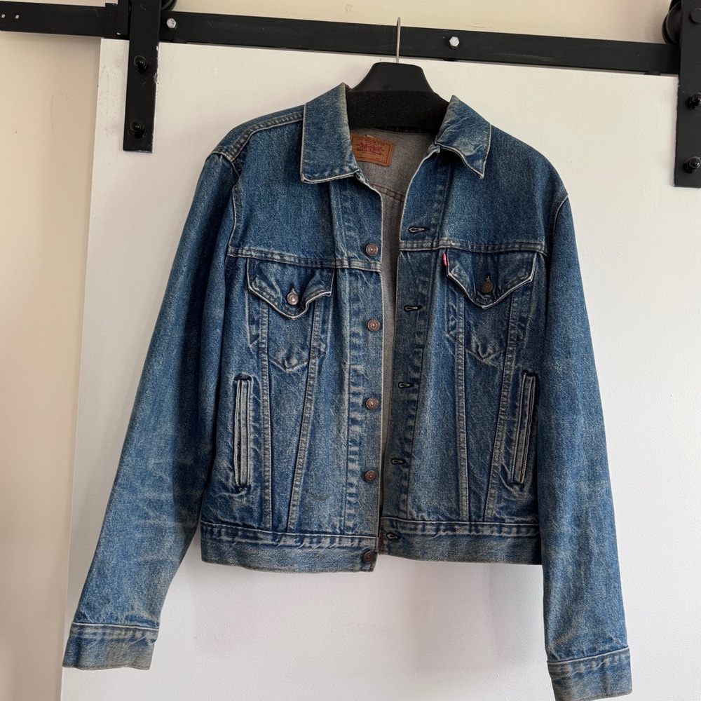 Vintage Levi’s denim jacket